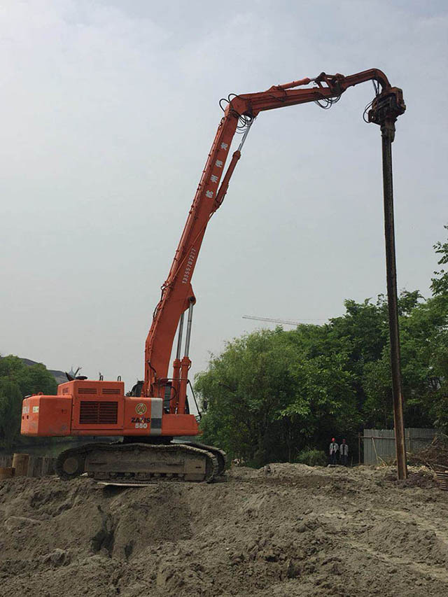 日立550樁機(2)
